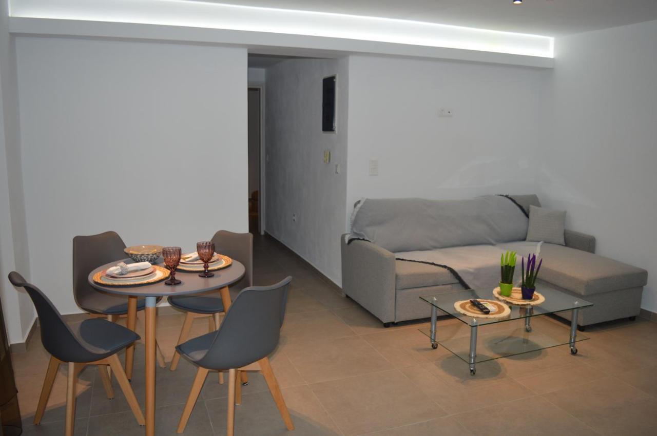 Despina'S House Apartment สเกียธอสทาวน์ ภายนอก รูปภาพ